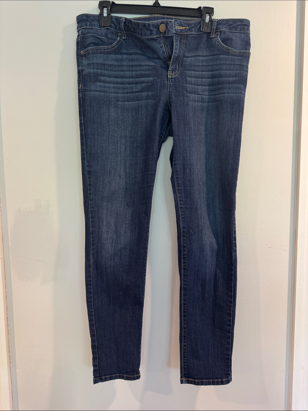Simply Vera Vera Wang Slim Ankle Jean